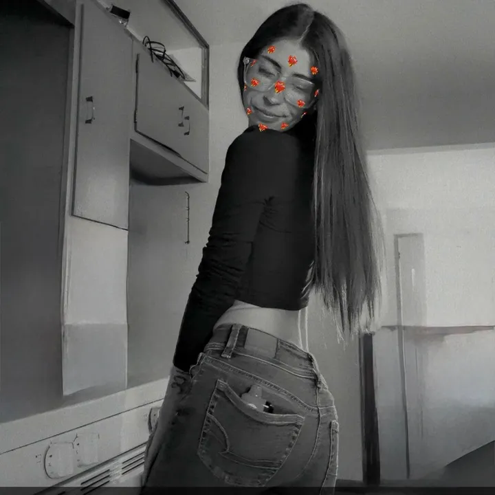 @laceymiller3030