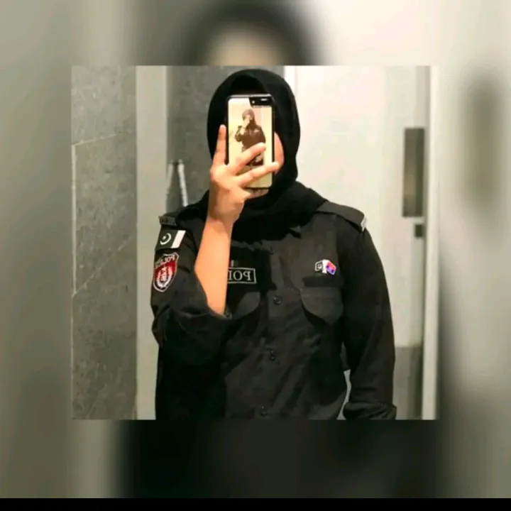 @zoya110khan110110