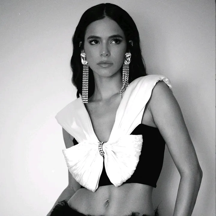 bruna.marquezine._