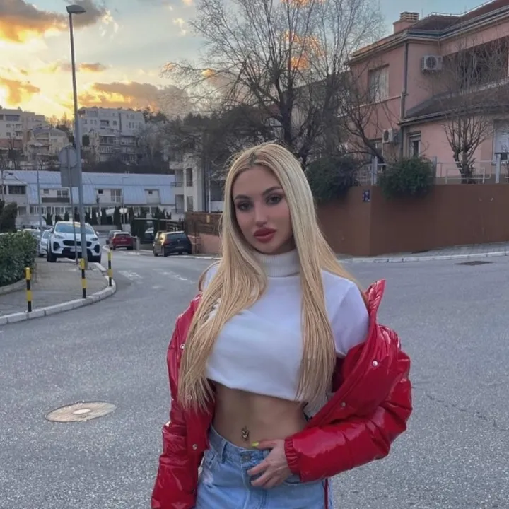 @nevena.liveee