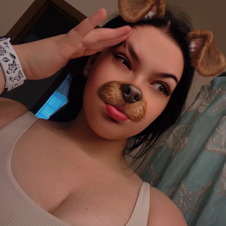 @victoriaraine03