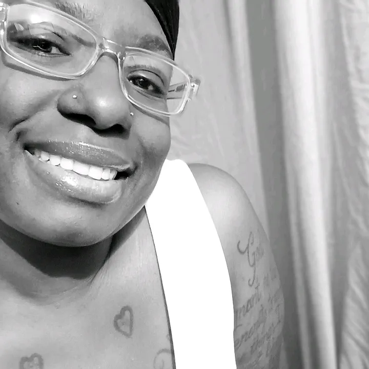@ayonelly216