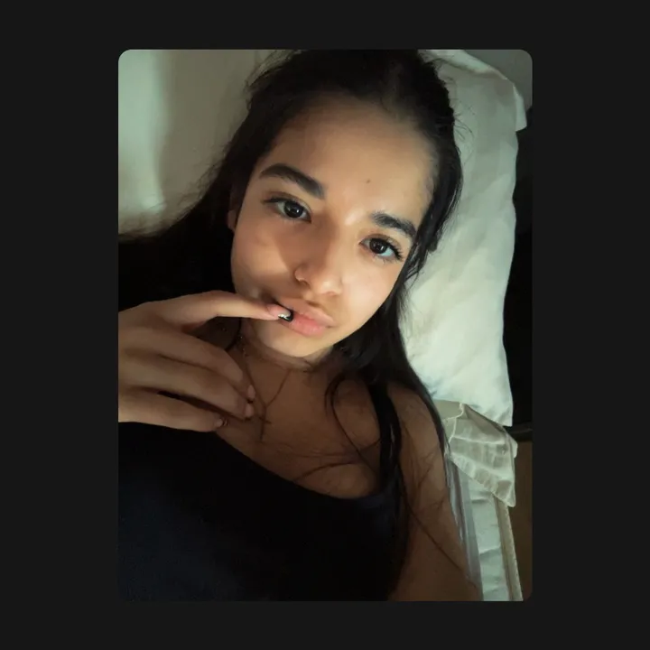 @thais._440