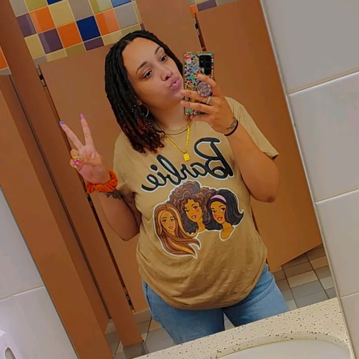 alicias_customs