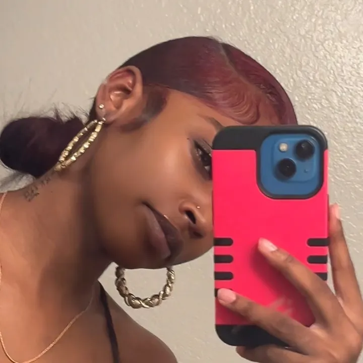 @therealindiaskyy