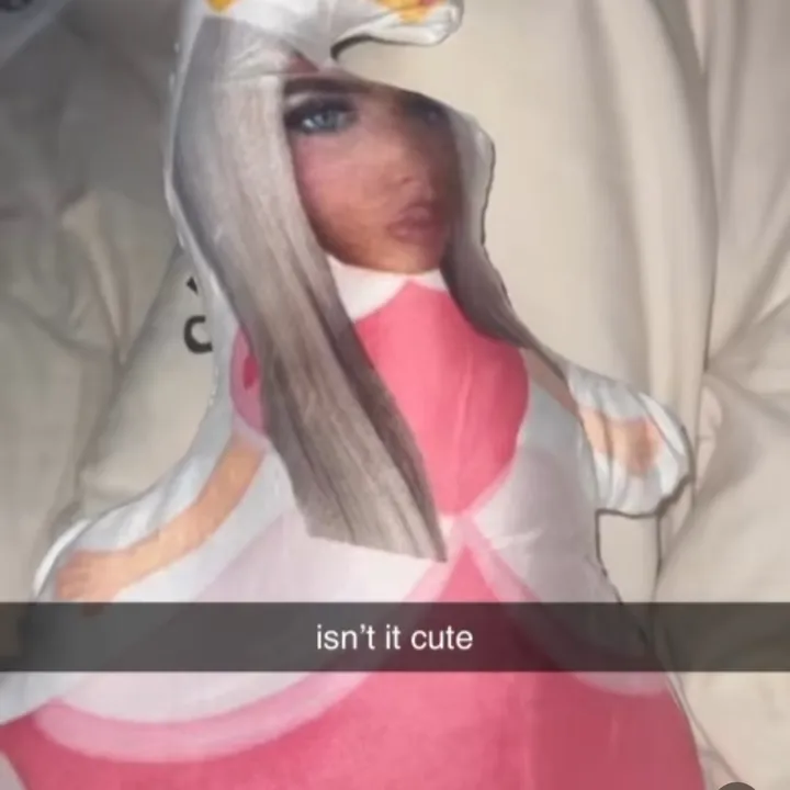 @issiewissiewoo