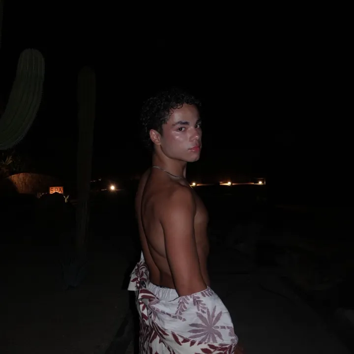lucasvazquezz_08