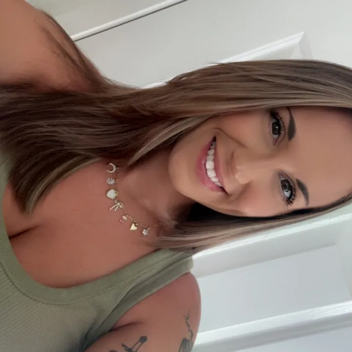 kaitlin_jeneee