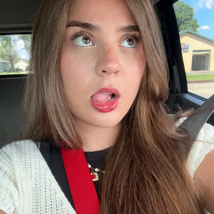 @paiseley_