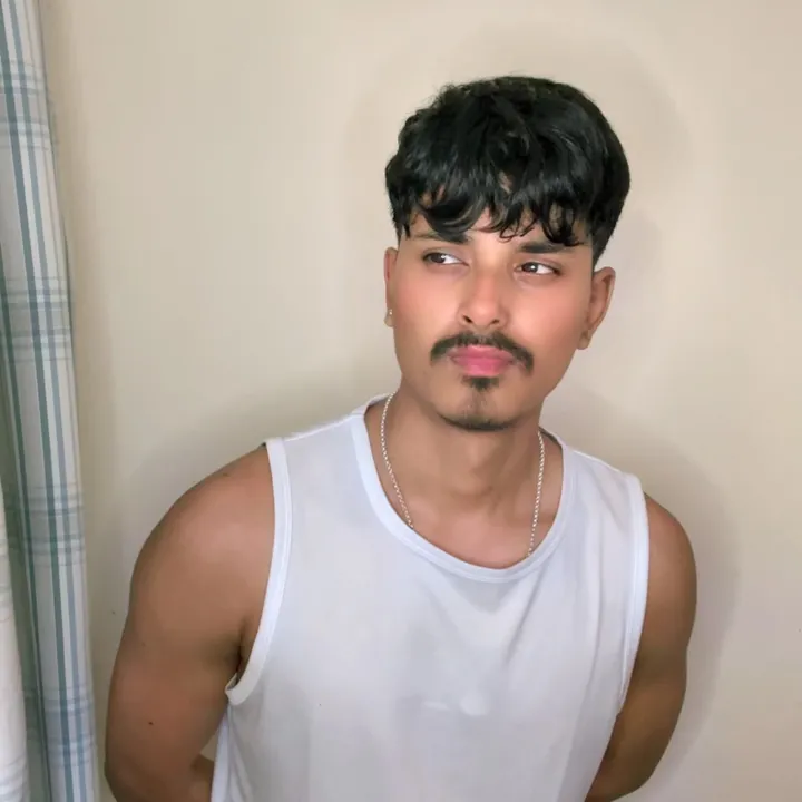 mr.aksh2000