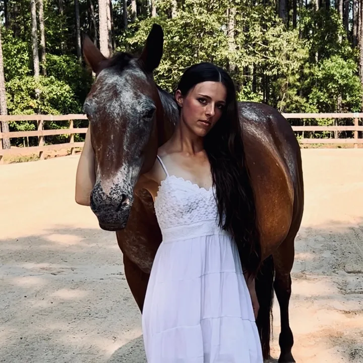 thesouthernhorsegirl