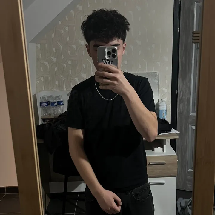 @luc4s_pzo
