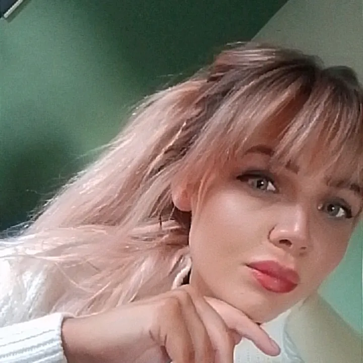 @jesshobson1
