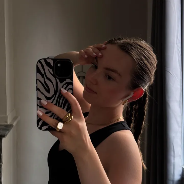 @eleya__