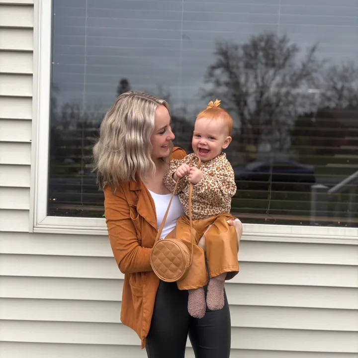 @mommaannaa
