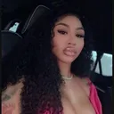 @kylesisterbae