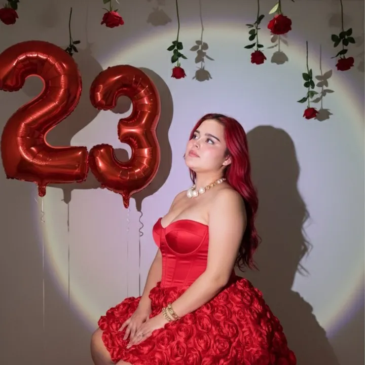 lesliequinn16
