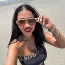 @travellwithella
