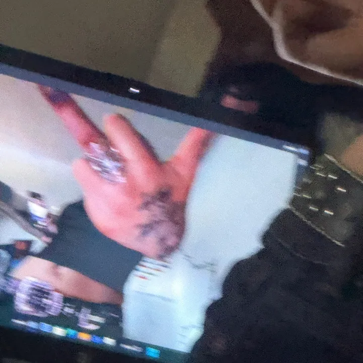 @9lillix9x9