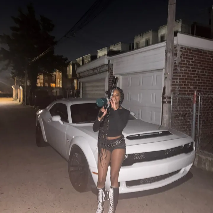 @j7monet