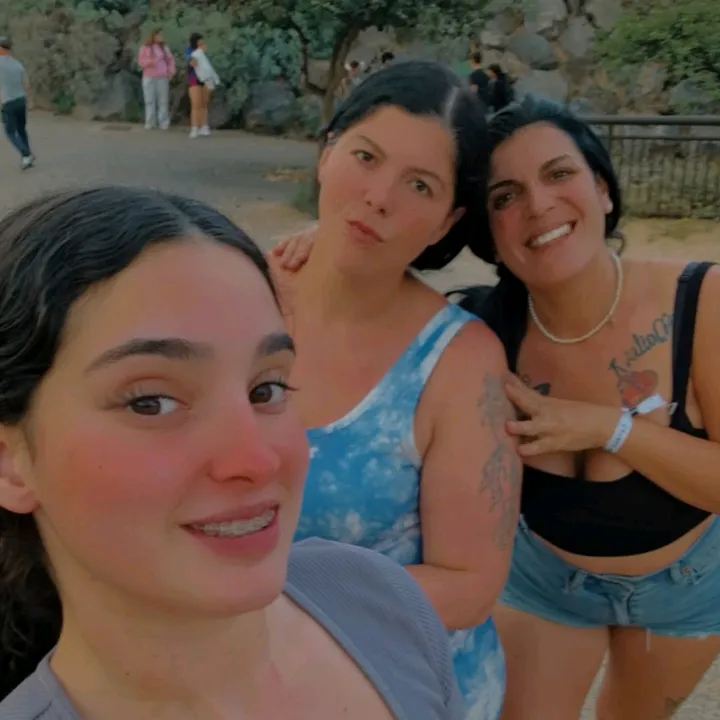 @familiadelocosunidos