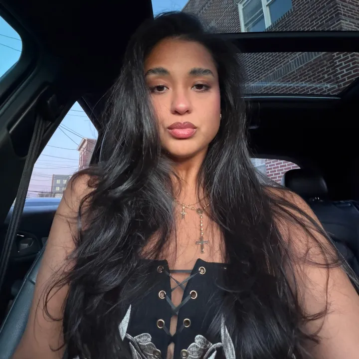 @__melaniedel
