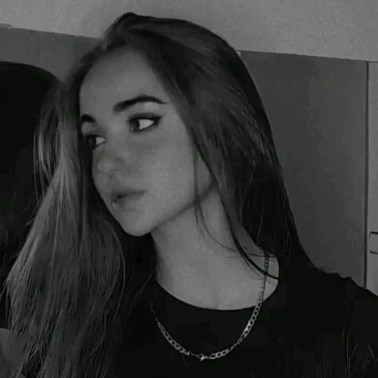 @lauuraromero_