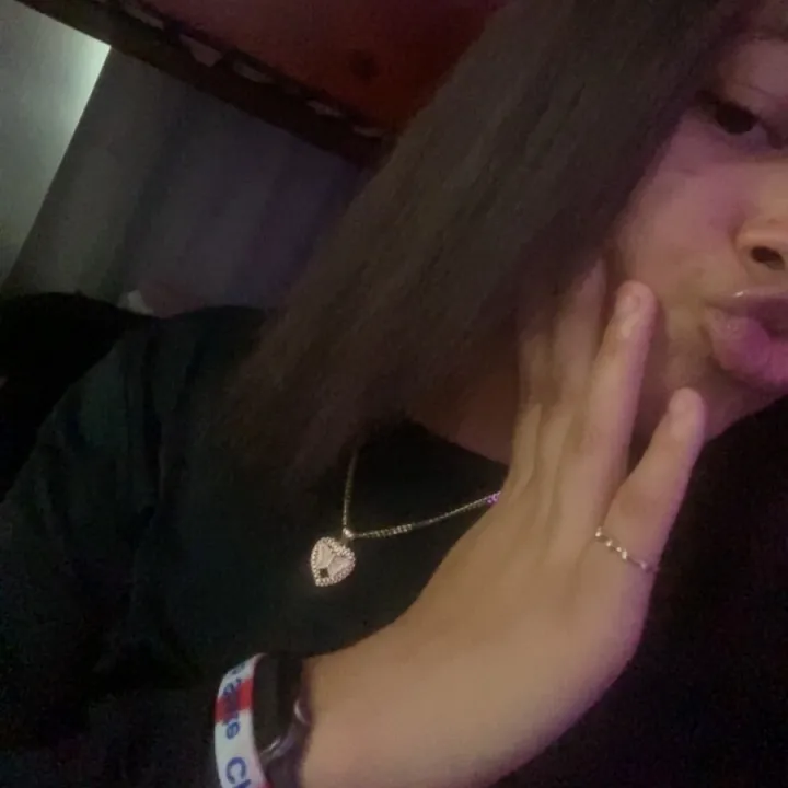 @adoreee.laura