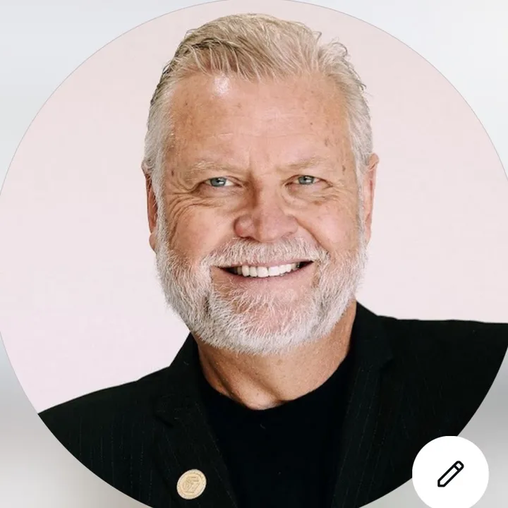 douglasslodmell