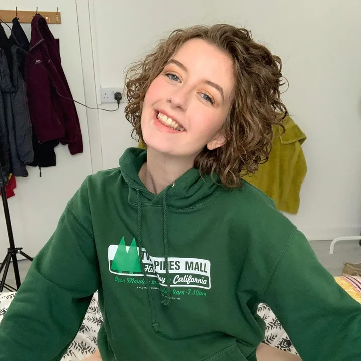 curlyirishgal