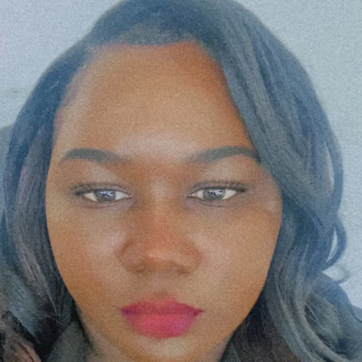 @ceecee744