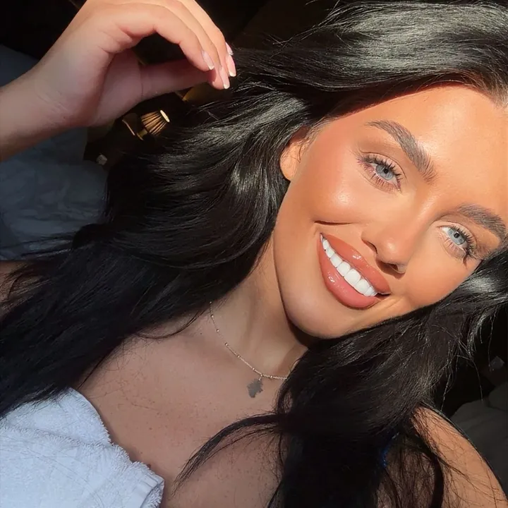 elliee_healyy_