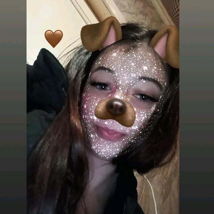 lili.bessenyei.14