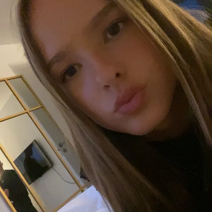 @brunettesa16