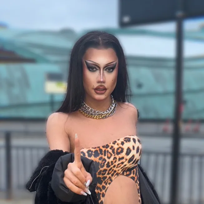 @itzstaceyrhect