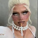 @pewithequeen