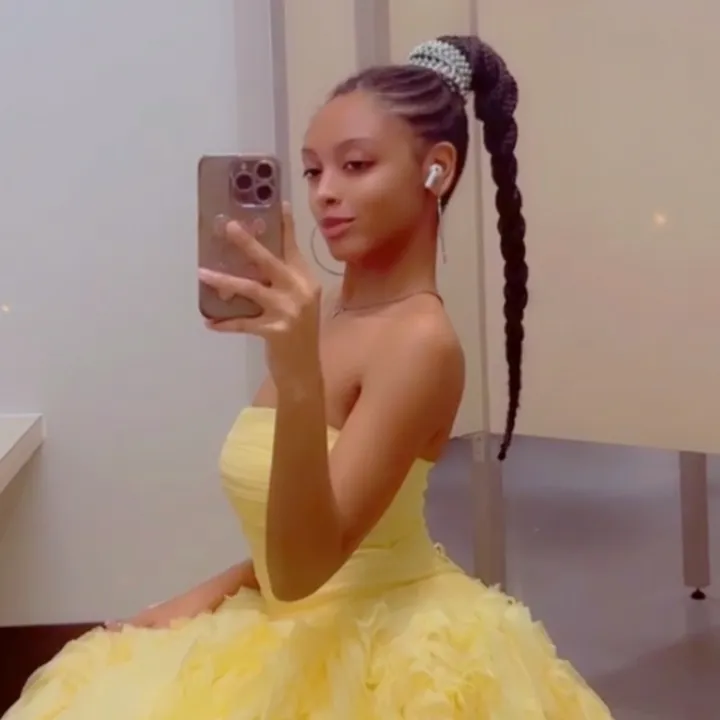 @babygirlv_21
