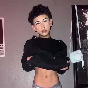 siah_delgado