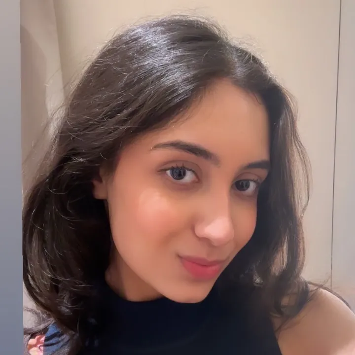 maheenraza_