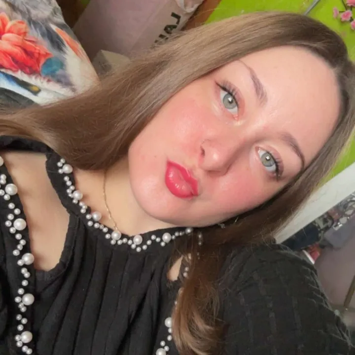 @vngelinamvria