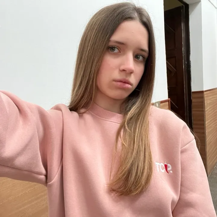 emma_spammmm82