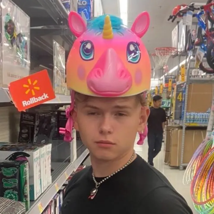 @americantrash24