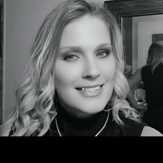@kristicline7