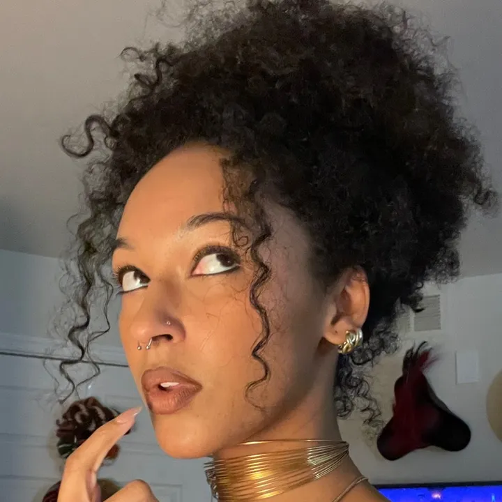 @arielleism