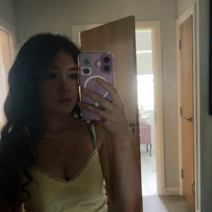 @.niamhmcelroy