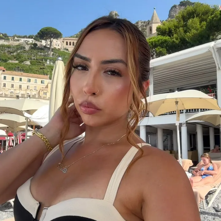 @xo_bellag