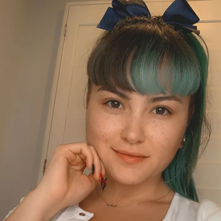 @skyesyourbae