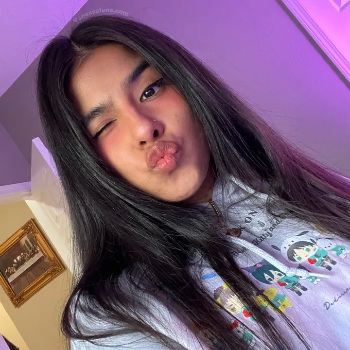 @777vanessak