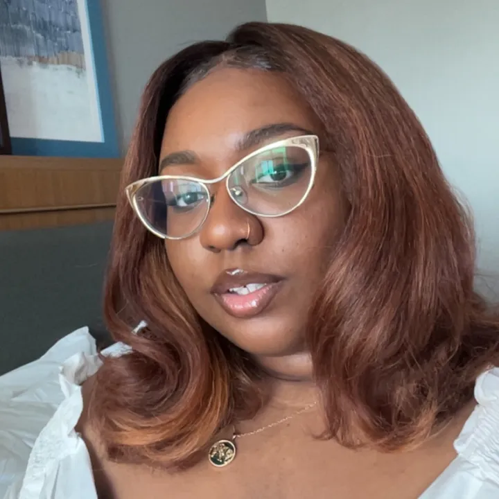 queenbless21