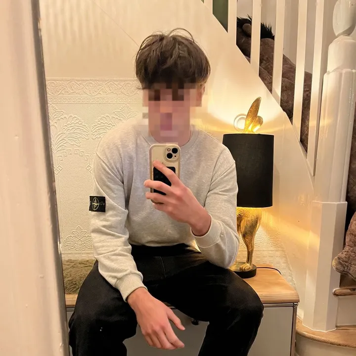 leo69k_mcomp